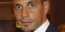 220px-Rio_Ferdinand,_2004